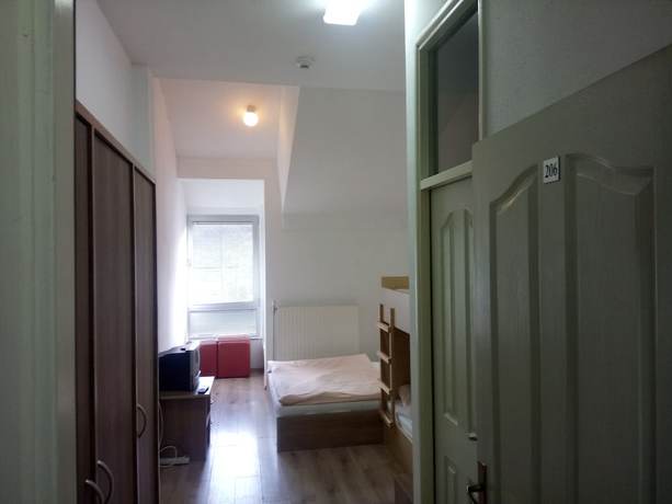 Imagen de la habitación del Hotel Seos. Foto 17