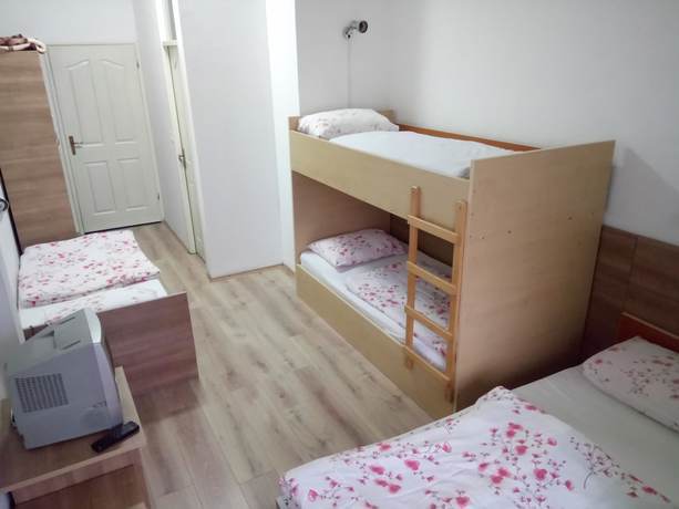 Imagen de la habitación del Hotel Seos. Foto 20