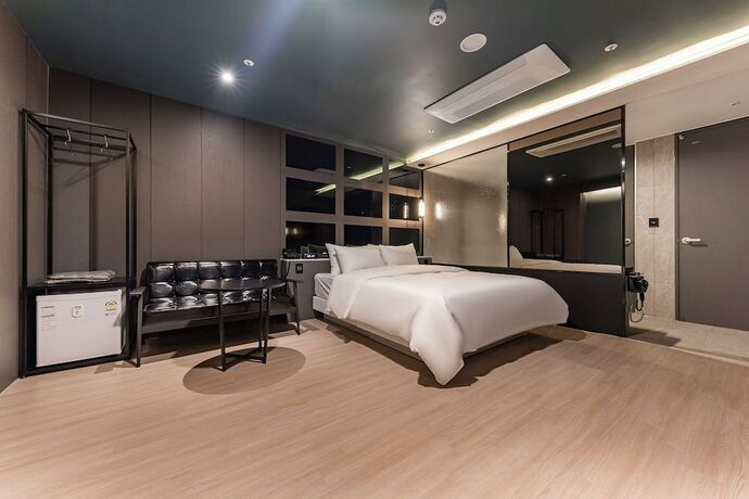 Imagen de la habitación del Hotel Seosan Browndot. Foto 17