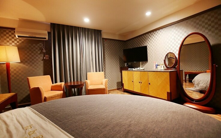 Imagen de la habitación del Hotel Seosan Jamjari. Foto 29