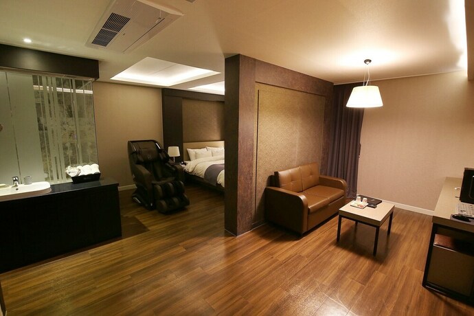 Imagen de la habitación del Hotel Seosan Modern. Foto 29