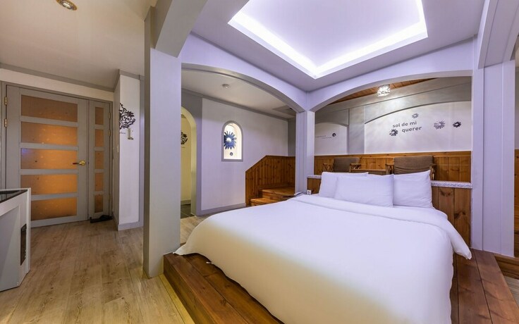 Imagen de la habitación del Hotel Seosan SKY. Foto 19