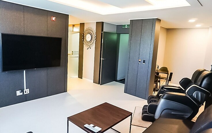 Imagen de la habitación del Hotel Seosan Zaza. Foto 24