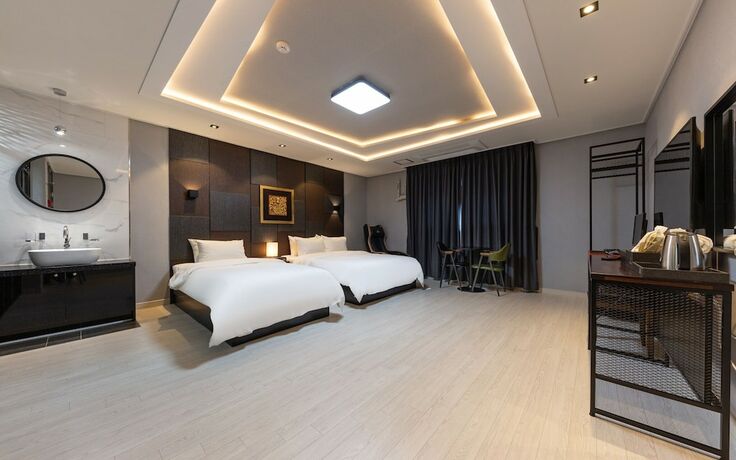 Imagen de la habitación del Hotel Seosan Zaza. Foto 27