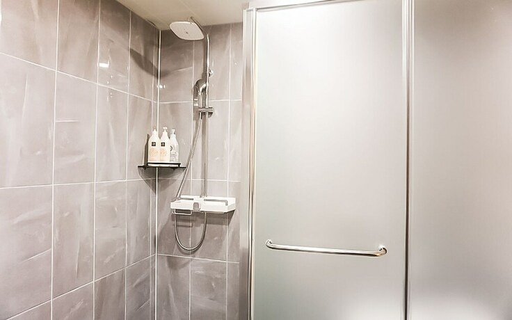 Imagen de la habitación del Hotel Seosan Zaza. Foto 30