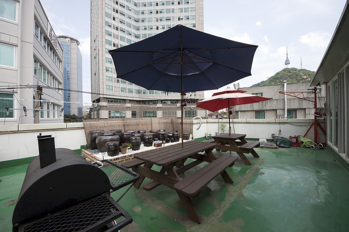 Imagen de los exteriores del Hotel Seoul City. Foto 13