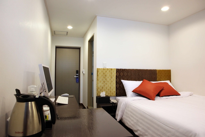 Imagen de la habitación del Hotel Seoul City. Foto 11