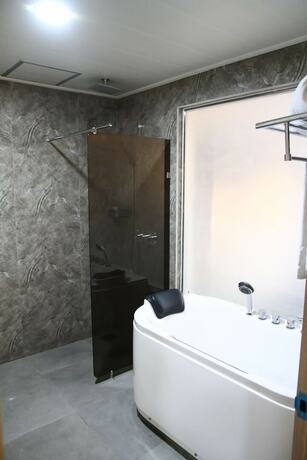 Imagen de la habitación del Hotel Seoul, Clark Freeport Zone. Foto 22