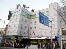 Imagen de los exteriores del Hotel Seoul Leisure. Foto 5
