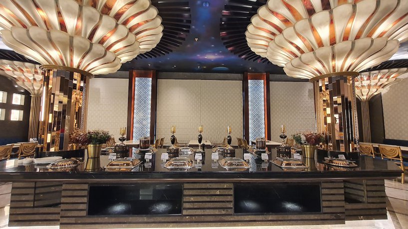 Imagen del bar/restaurante del Hotel Sepal. Foto 8