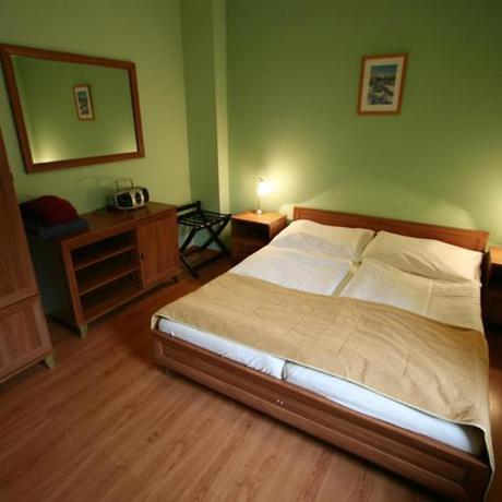 Imagen de la habitación del Hotel Sepetná. Foto 18