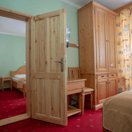 Imagen de la habitación del Hotel Sepetná. Foto 19