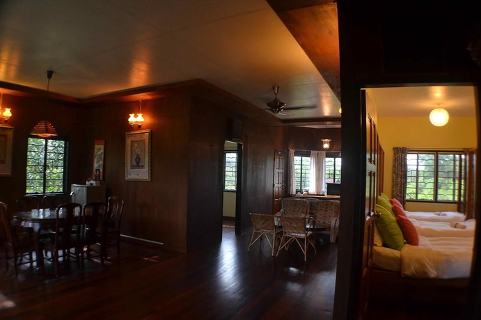 Imagen del bar/restaurante del Hotel Sepilok Forest Edge Resort. Foto 2