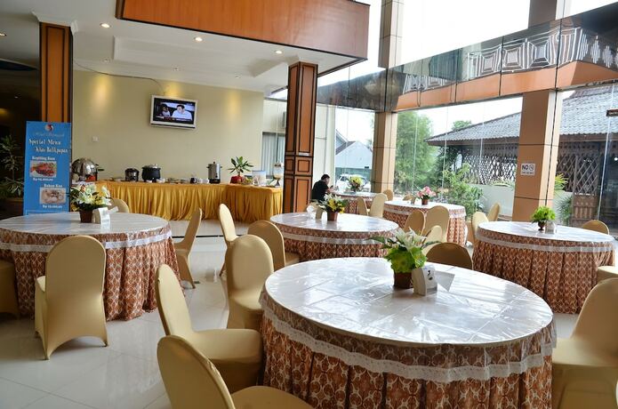 Imagen general del Hotel Sepinggan. Foto 6