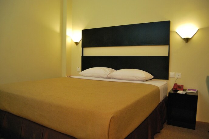 Imagen de la habitación del Hotel Sepinggan. Foto 22