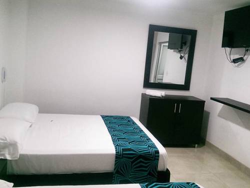 Imagen de la habitación del Hotel Septima Avenida. Foto 3