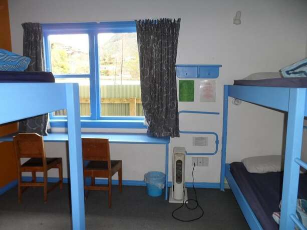 Imagen de la habitación del Hotel Sequoia Lodge Backpackers. Foto 17