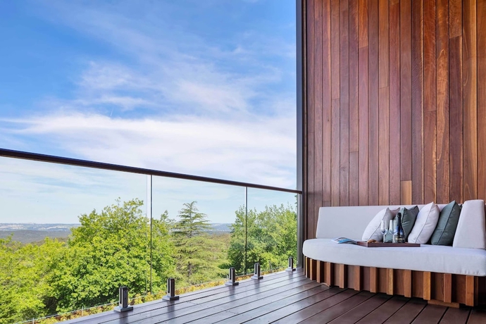 Imagen de la habitación del Hotel Sequoia Lodge. Foto 14