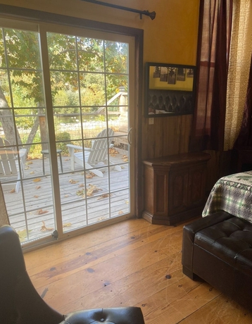 Imagen de la habitación del Hotel Sequoia Riverfront Cabins. Foto 5
