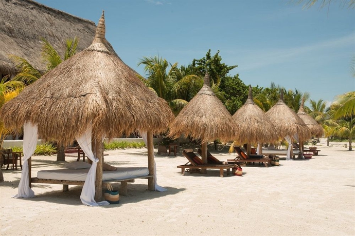 Imagen de los exteriores del Hotel Ser Casasandra Boutique. Foto 15