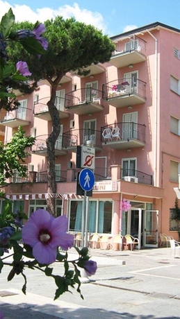 Imagen general del Hotel Serafini. Foto 4