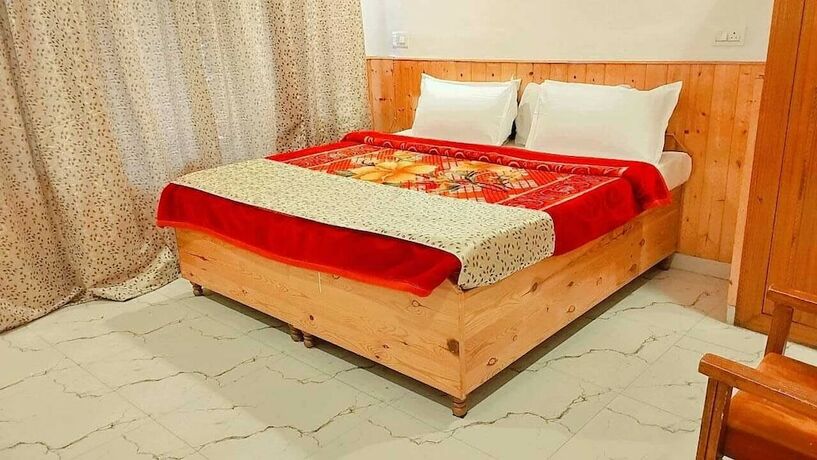 Imagen general del Hotel Seraj International. Foto 12