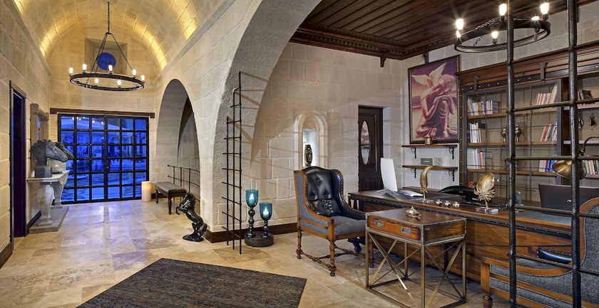 Imagen de los interiores del Hotel Seraphim Cave Suites and Spa. Foto 17