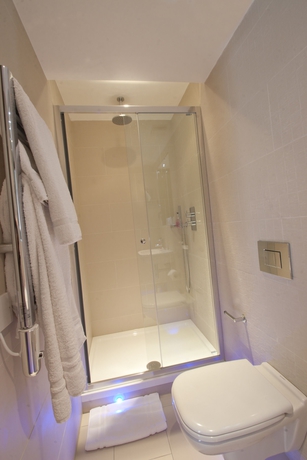 Imagen de la habitación del Hotel Seraphine Kensington Olympia. Foto 11