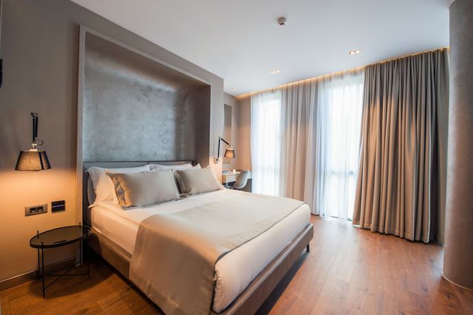 Imagen de la habitación del Hotel Seraphine Plaza. Foto 4