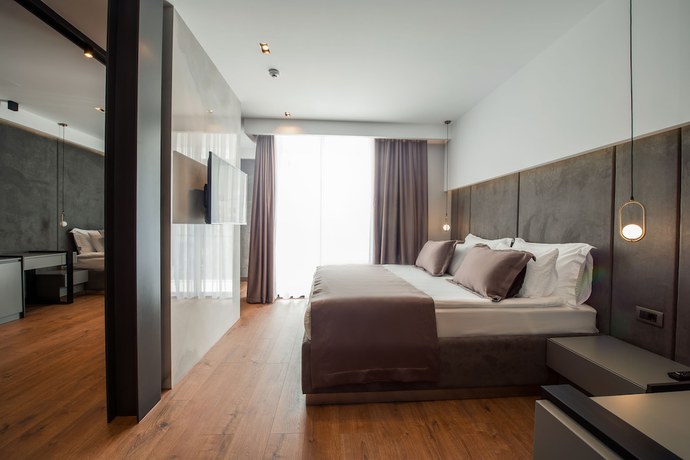 Imagen de la habitación del Hotel Seraphine Plaza. Foto 16