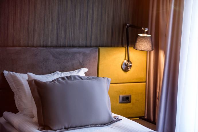 Imagen de la habitación del Hotel Seraphine Plaza. Foto 19