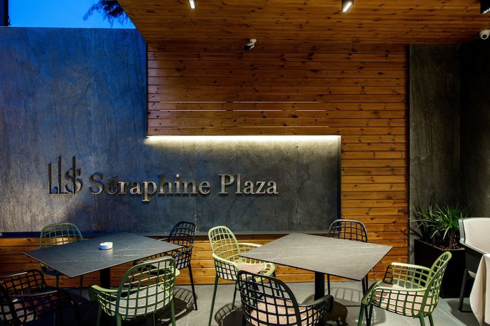 Imagen de la habitación del Hotel Seraphine Plaza. Foto 20