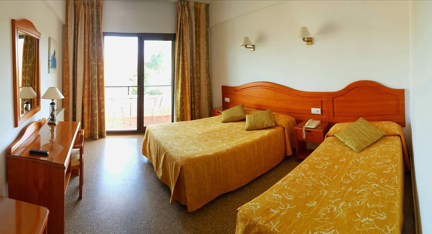 Imagen de la habitación del Hotel Serawa Moraira. Foto 15