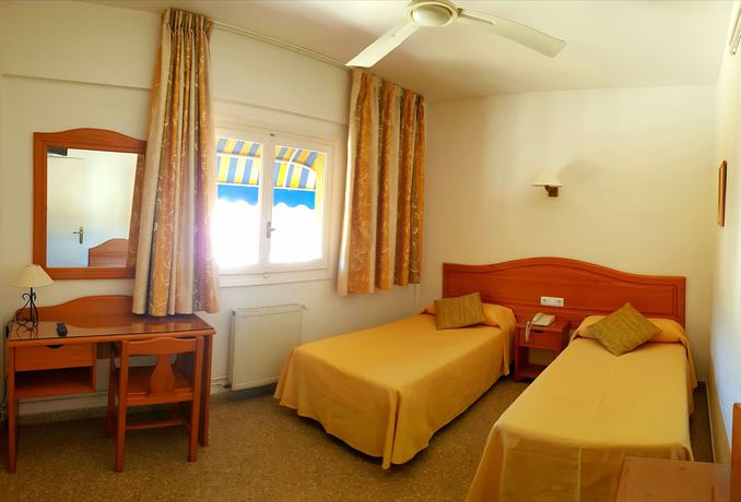 Imagen de la habitación del Hotel Serawa Moraira. Foto 17