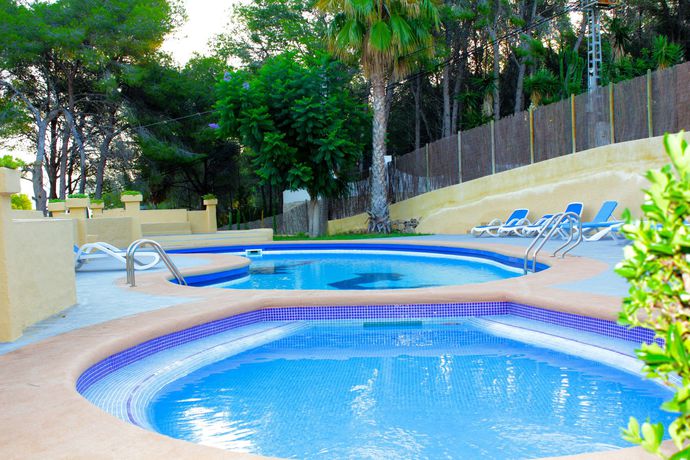 Imagen de la piscina del Hotel Serawa Moraira. Foto 20