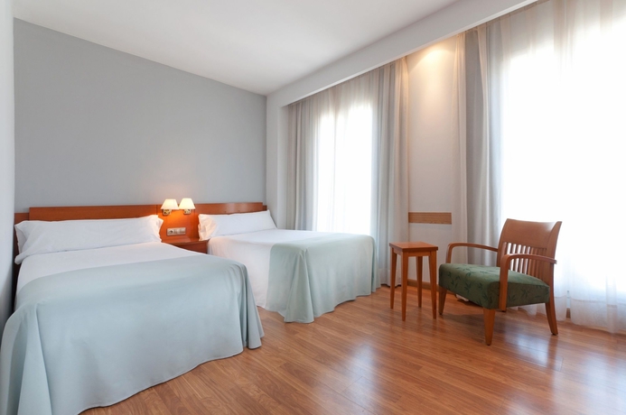 Imagen de la habitación del Hotel Sercotel Alcalá 611. Foto 5