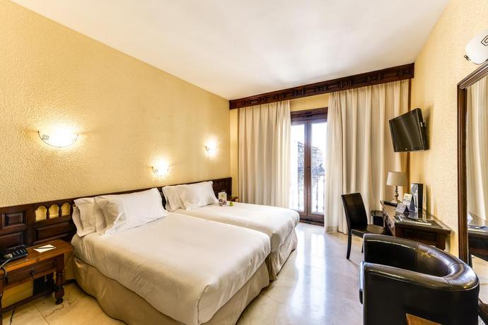 Imagen de la habitación del Hotel Sercotel Alfonso Vi. Foto 7