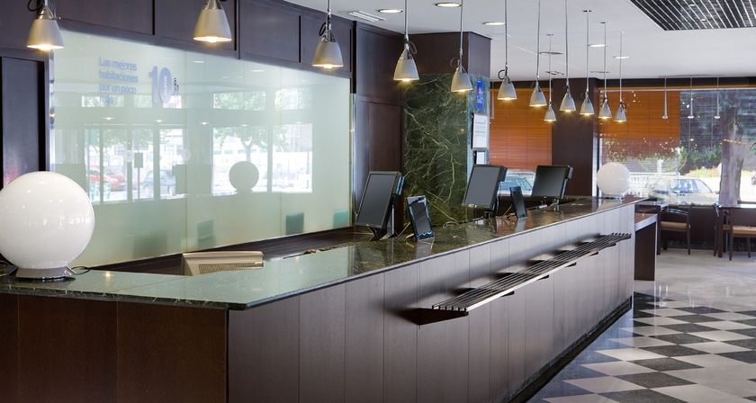 Imagen de los interiores del Hotel Sercotel Amistad Murcia. Foto 14