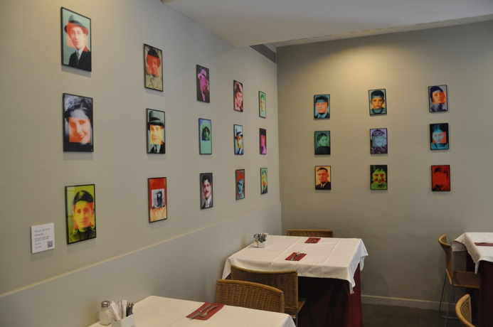 Imagen del bar/restaurante del Hotel Sercotel Amister Art. Foto 2