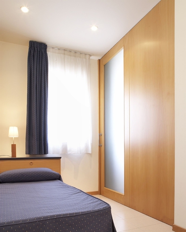 Imagen de la habitación del Hotel Sercotel Arrahona. Foto 8