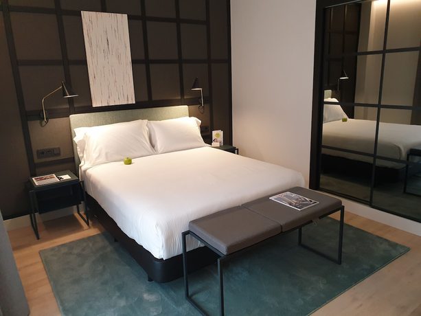Imagen de la habitación del Hotel Sercotel Ayala Bilbao. Foto 10