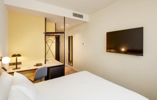 Imagen de la habitación del Hotel Sercotel Barcelona El Prat. Foto 5