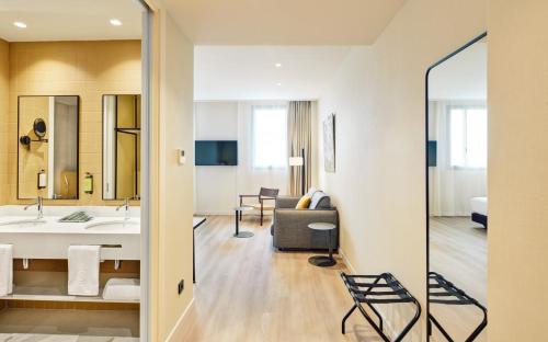 Imagen de la habitación del Hotel Sercotel Barcelona El Prat. Foto 6