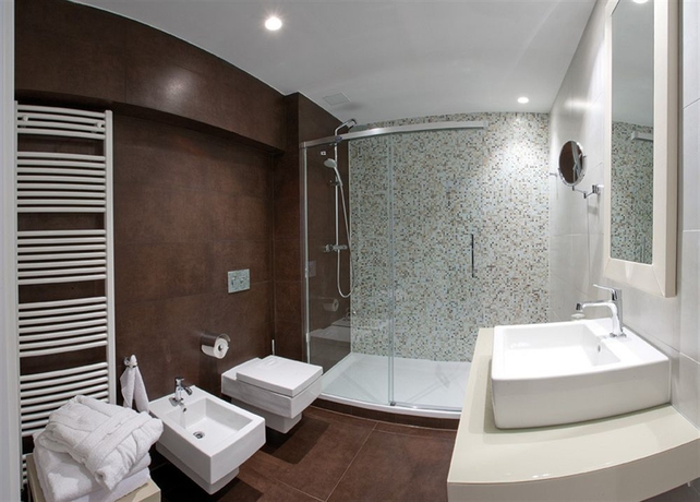 Imagen de la habitación del Hotel Sercotel Calle Mayor. Foto 6