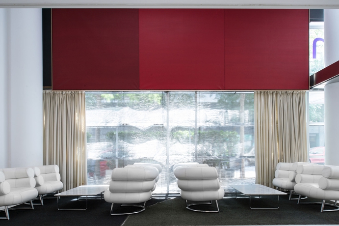 Imagen de los interiores del Hotel Sercotel Caspe. Foto 7