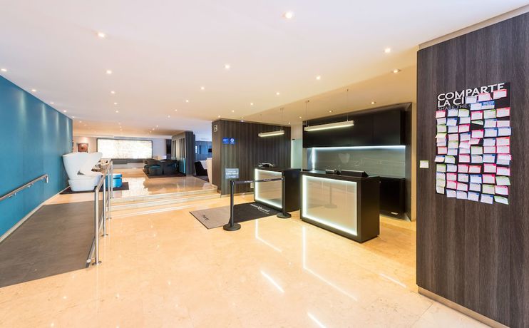 Imagen de los interiores del Hotel Sercotel Córdoba Medina Azahara. Foto 11