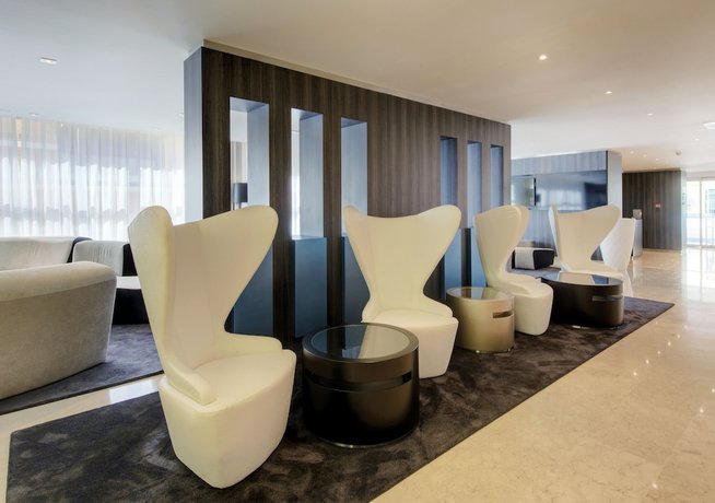 Imagen de los interiores del Hotel Sercotel Córdoba Medina Azahara. Foto 13