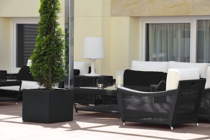 Imagen de los interiores del Hotel Sercotel Coliseo. Foto 6