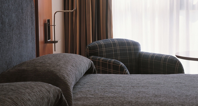 Imagen de la habitación del Hotel Sercotel Cornella Barcelona. Foto 4