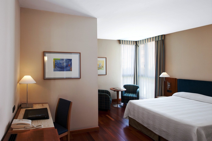 Imagen de la habitación del Hotel Sercotel Cornella Barcelona. Foto 5